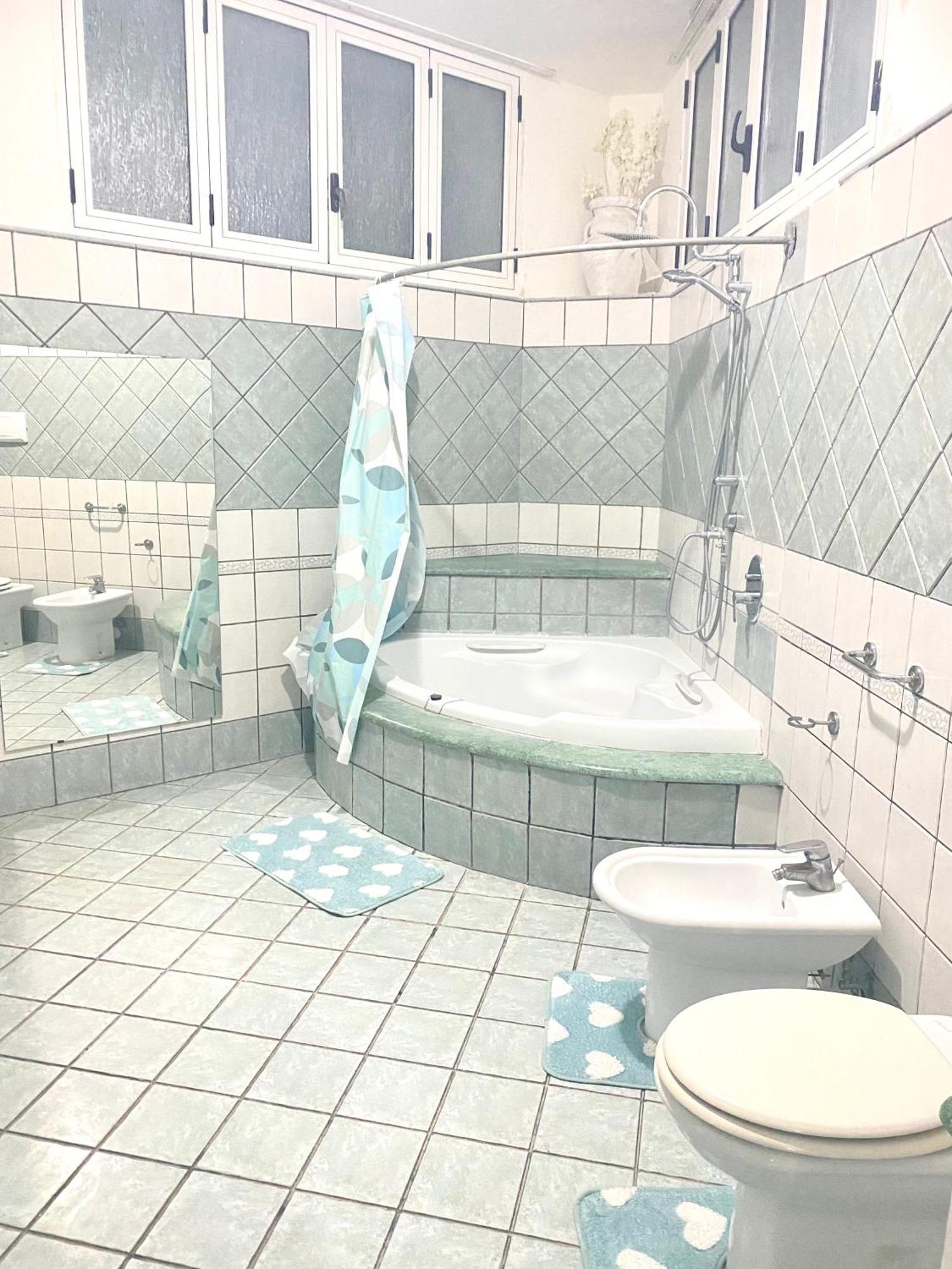 Tiffany Holiday Home ايسكيا المظهر الخارجي الصورة