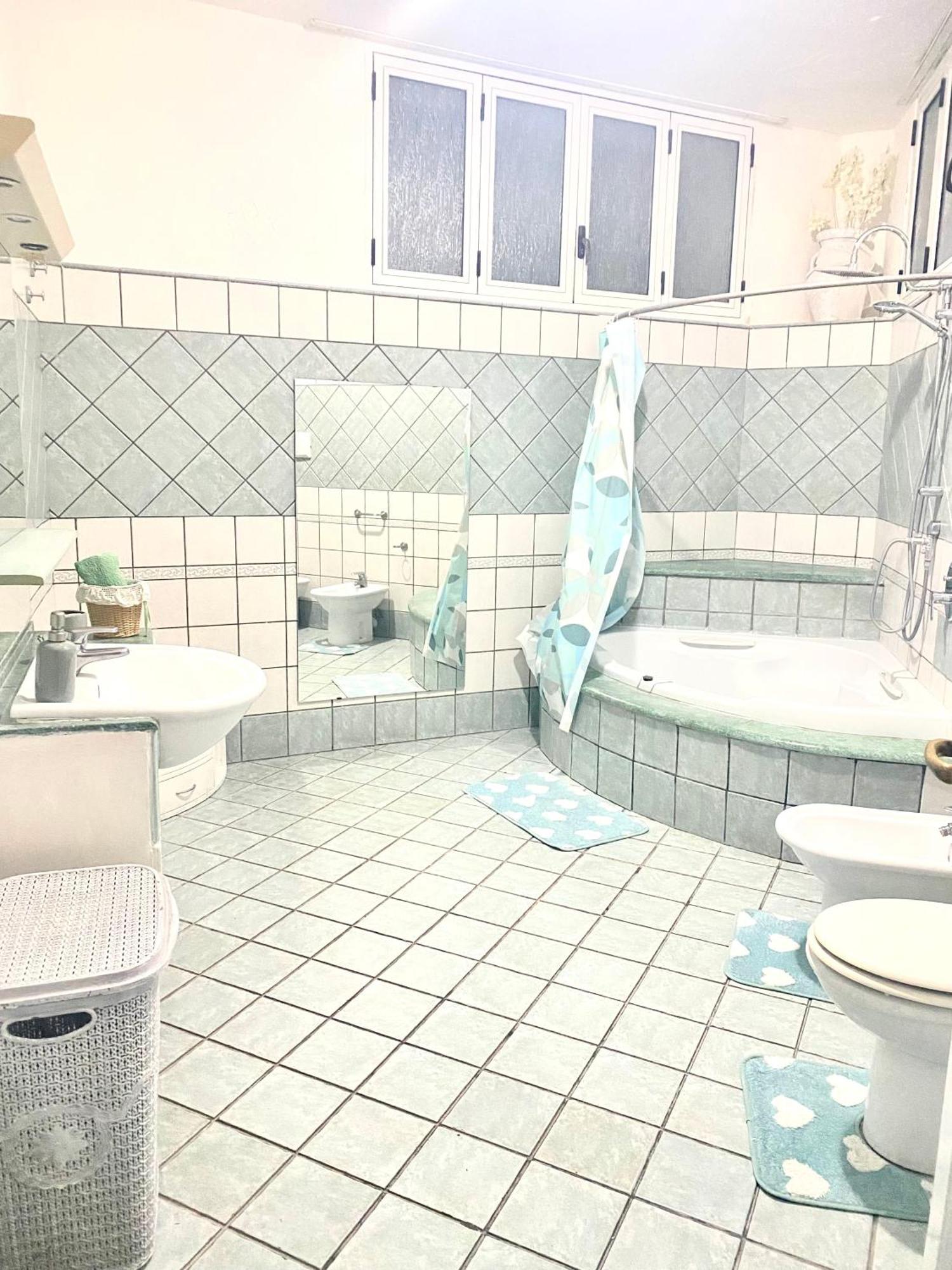 Tiffany Holiday Home ايسكيا المظهر الخارجي الصورة